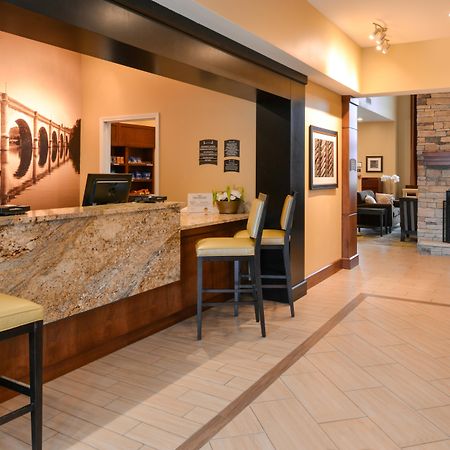Staybridge Suites Merrillville By Ihg Εξωτερικό φωτογραφία