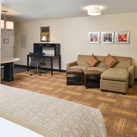 Staybridge Suites Merrillville By Ihg Εξωτερικό φωτογραφία