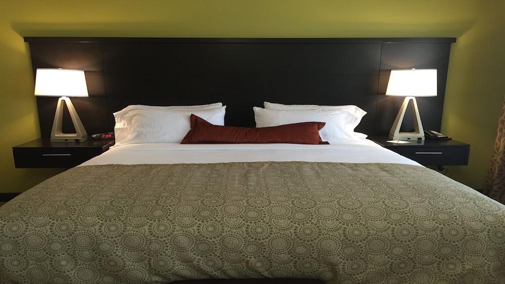 Staybridge Suites Merrillville By Ihg Εξωτερικό φωτογραφία