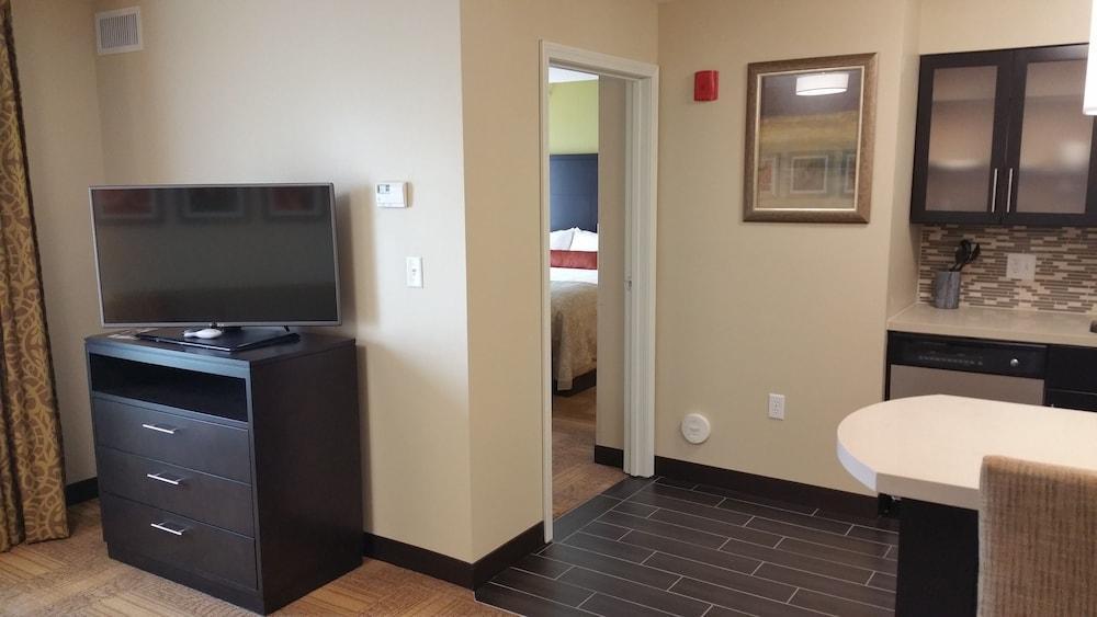 Staybridge Suites Merrillville By Ihg Εξωτερικό φωτογραφία
