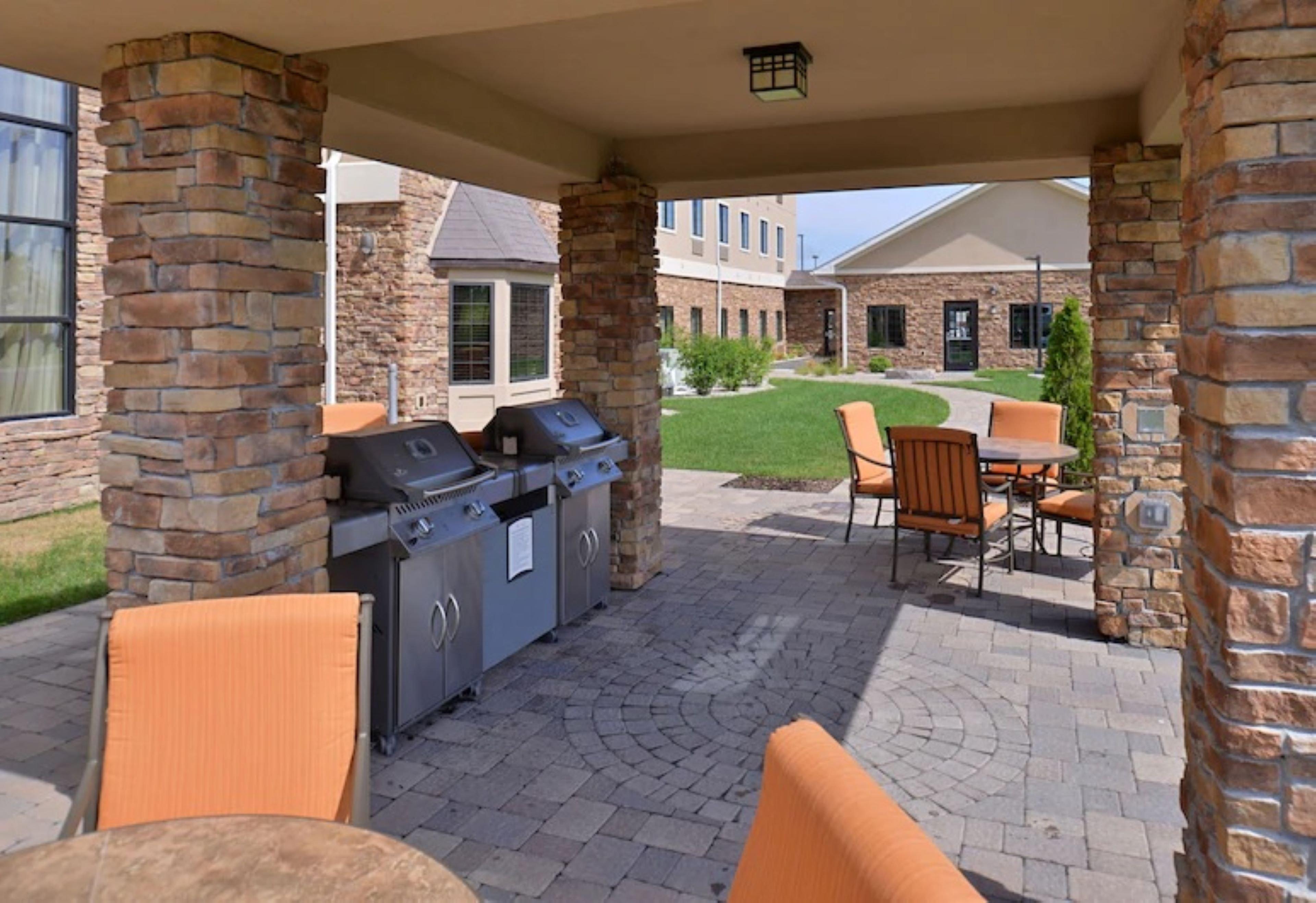Staybridge Suites Merrillville By Ihg Εξωτερικό φωτογραφία