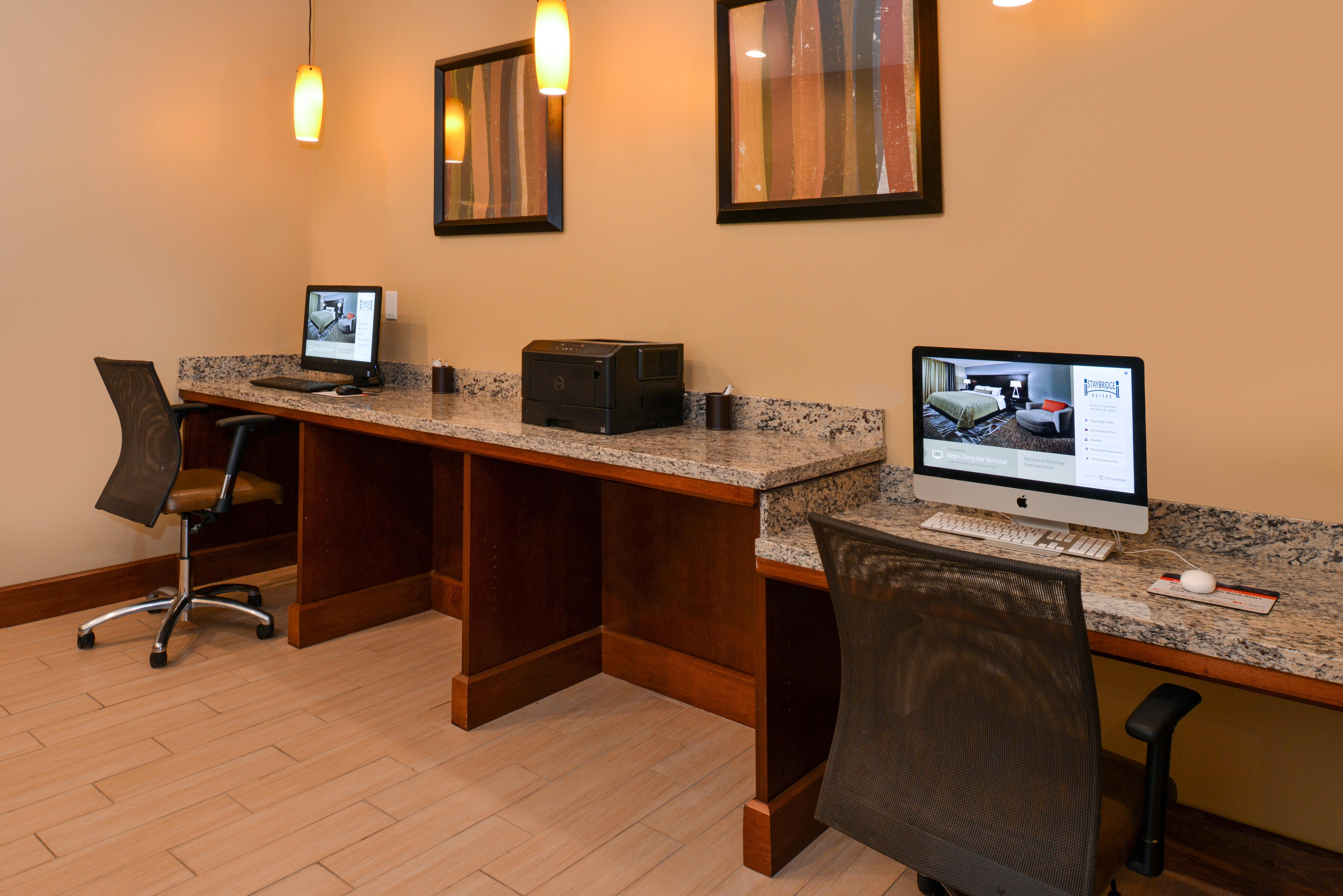 Staybridge Suites Merrillville By Ihg Εξωτερικό φωτογραφία